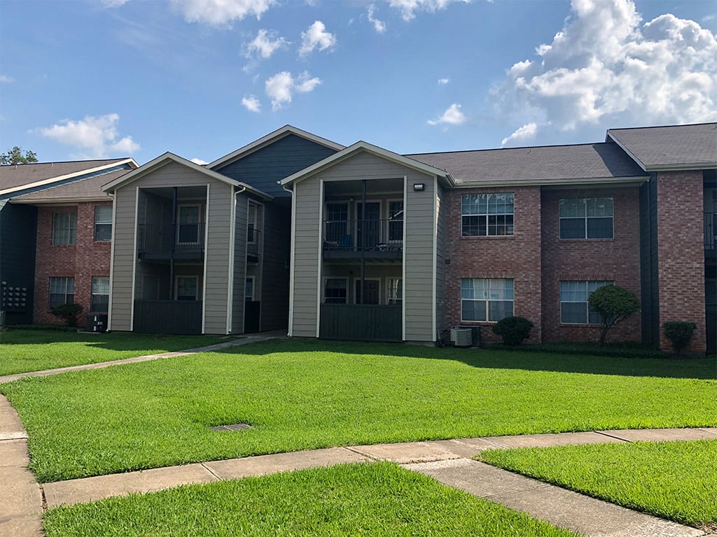 Forest Creek Apartments Low Apartments in Houston TX